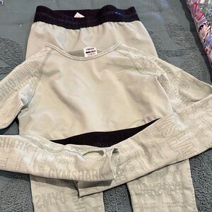 Gymshark mint green set - Long Sleeved Cropped Top & Leggings in medium